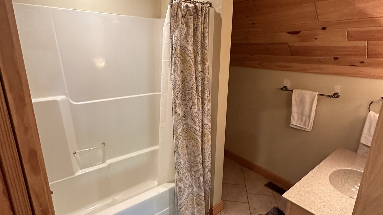 Photo of Bathroom in Lenoir