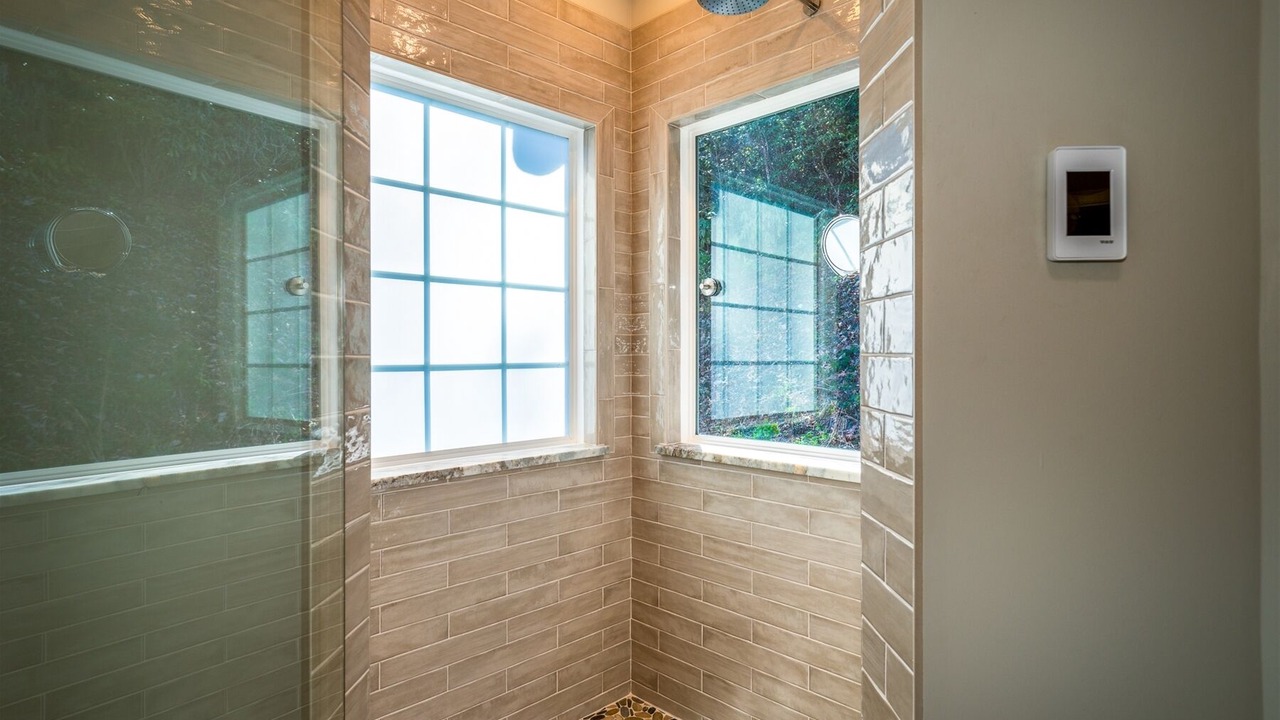 Photo of Bathroom in Penrose