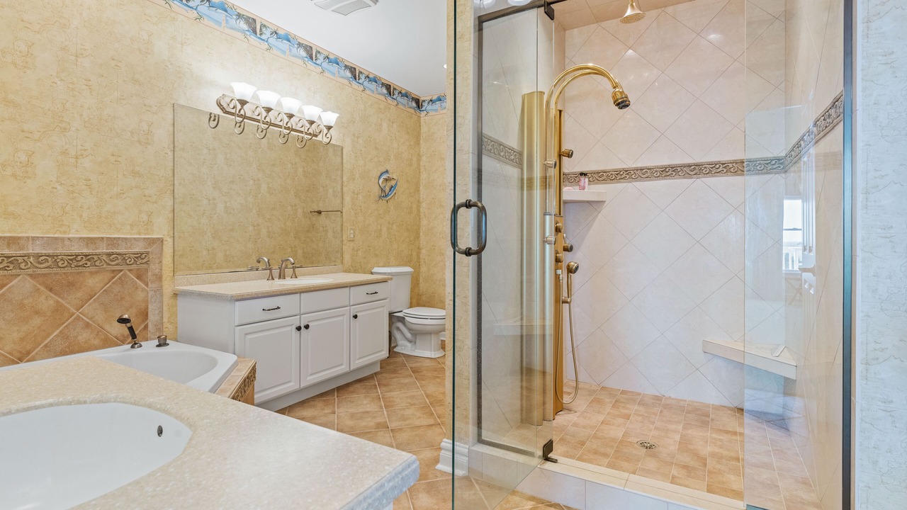 Photo of Bathroom in Manteo