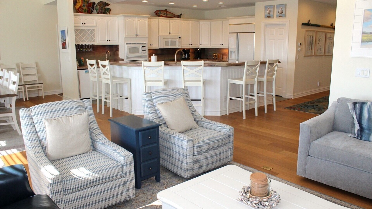 Photo of Livingroom in Manteo