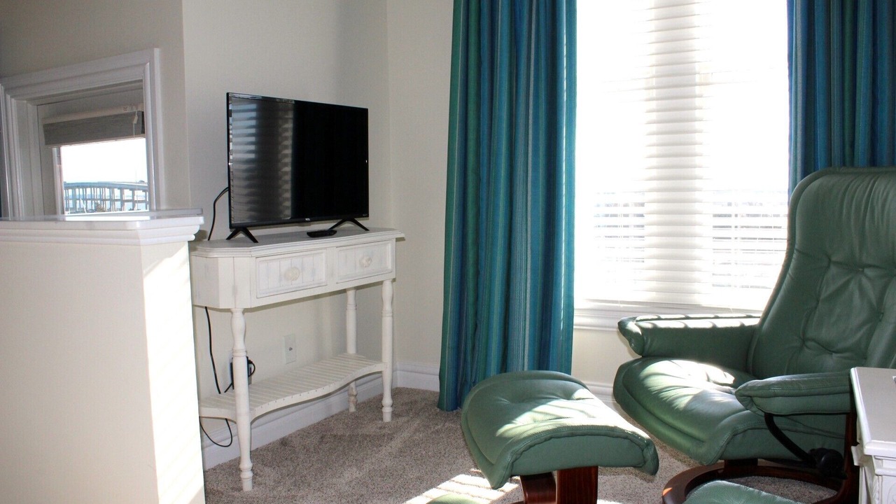 Photo of Livingroom in Manteo