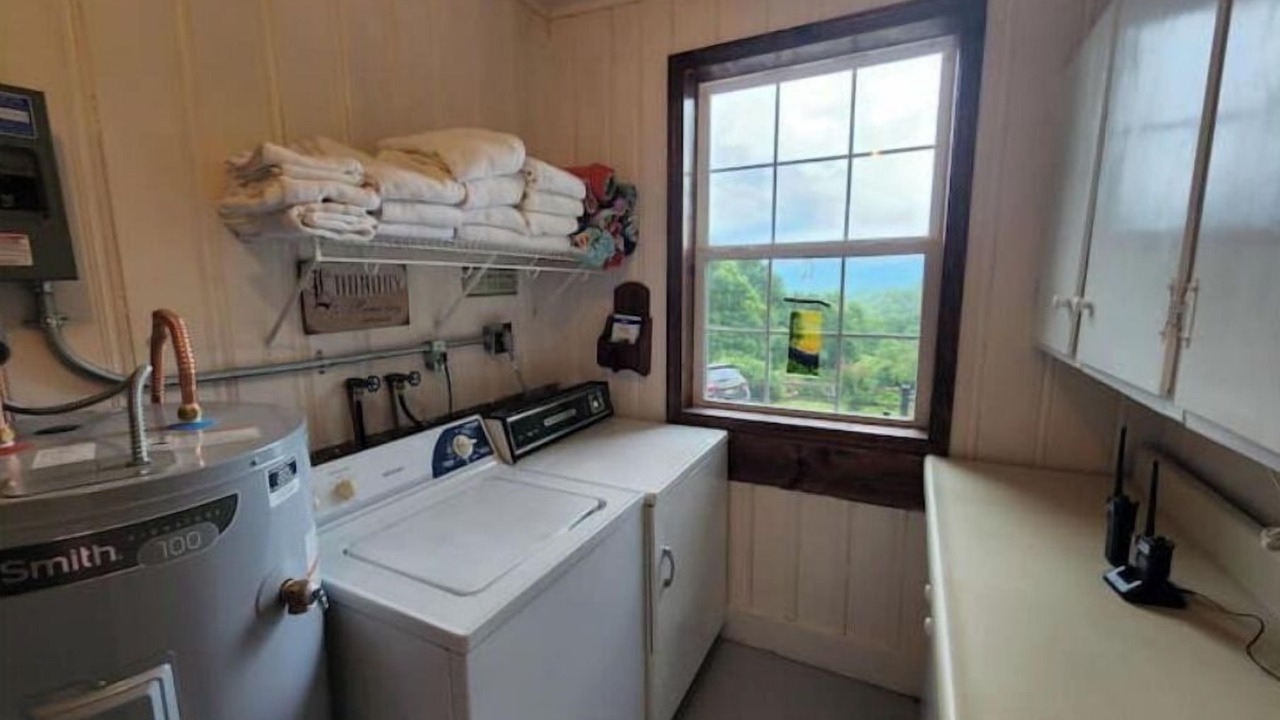 Photo of Bathroom in Fontana Dam