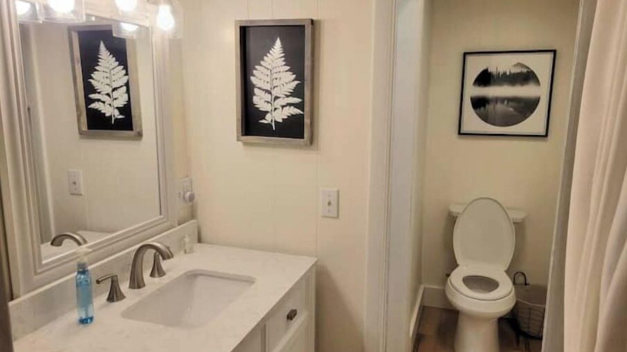 Photo of Bathroom in Fontana Dam