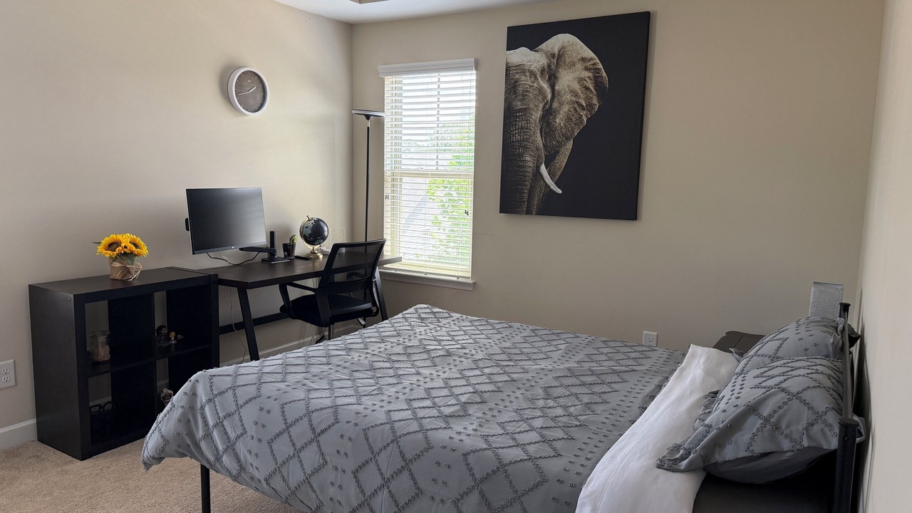 Photo of Bedroom in South View