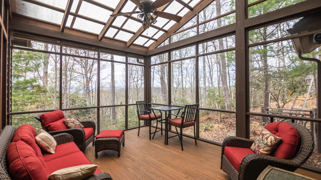 Photo of Outdoor in Hendersonville