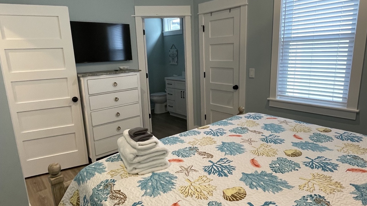 Photo of Bedroom in Corolla Village