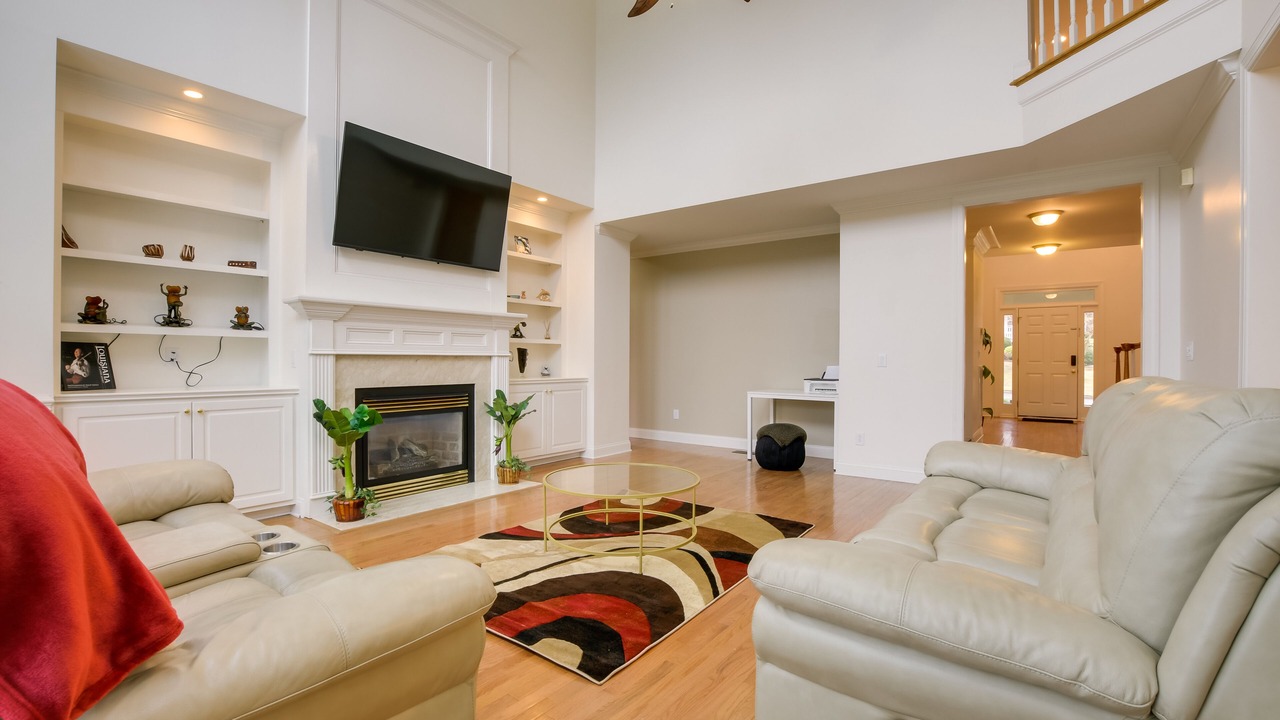 Photo of Livingroom in McCain