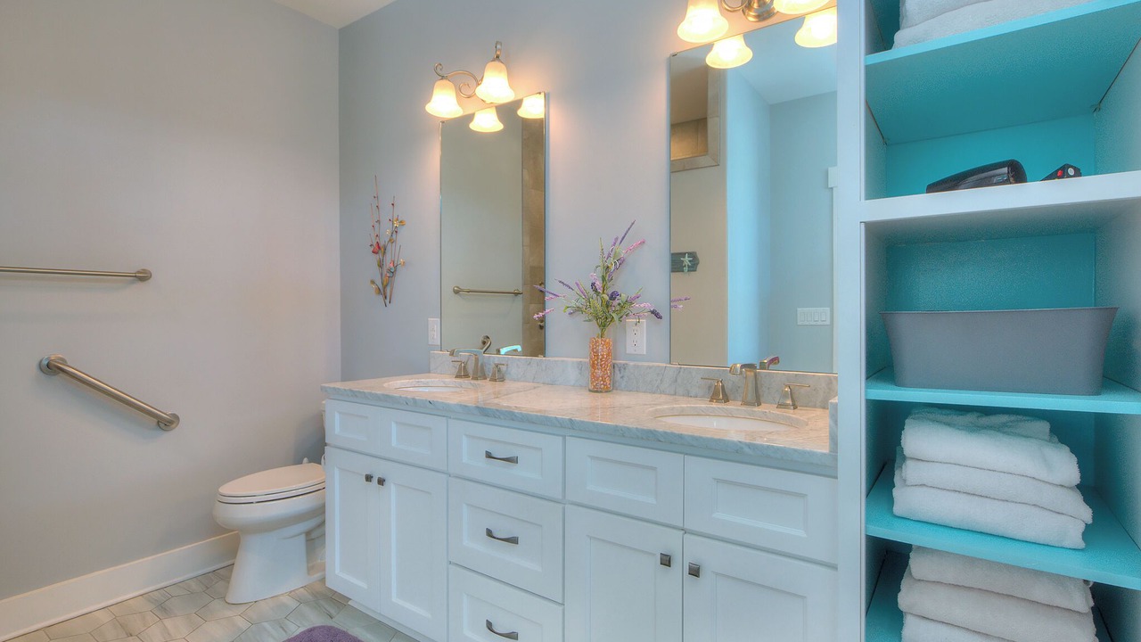 Photo of Bathroom in Tranquil Harbour