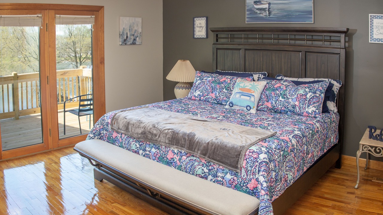 Photo of Bedroom in Scotts