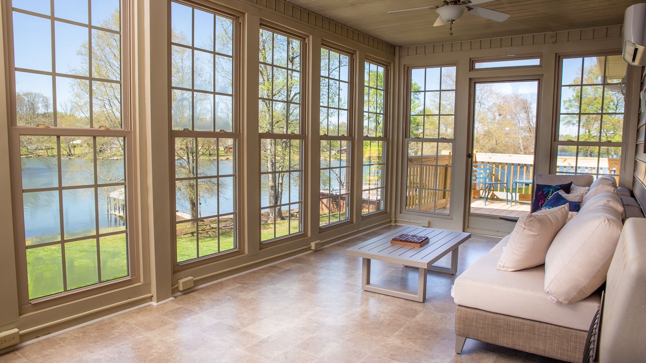 Photo of Livingroom in Scotts
