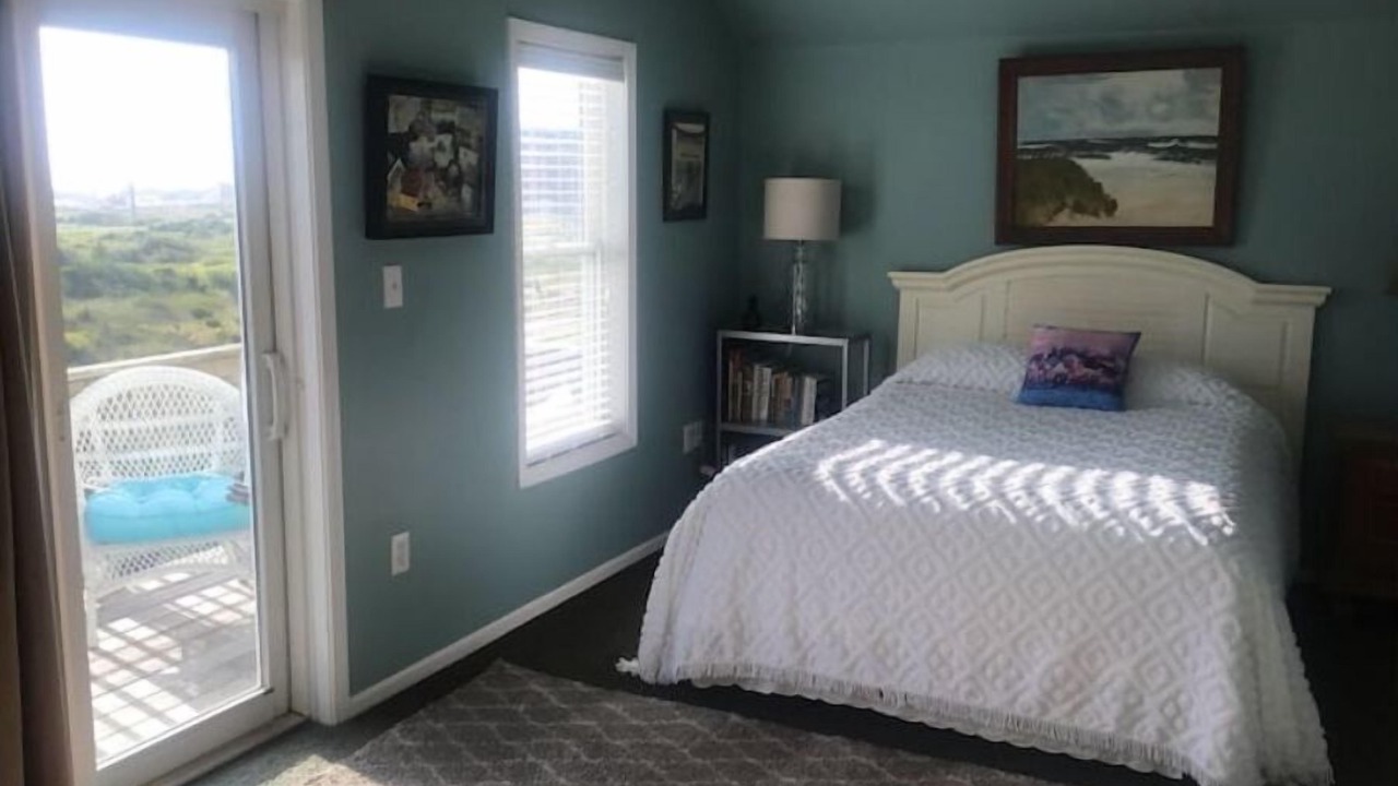 Photo of Bedroom in Hatteras