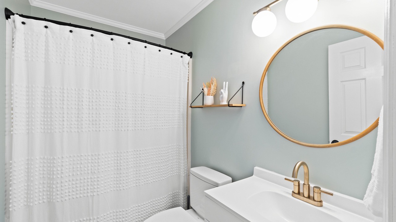 Photo of Bathroom in Ocean Isle Beach
