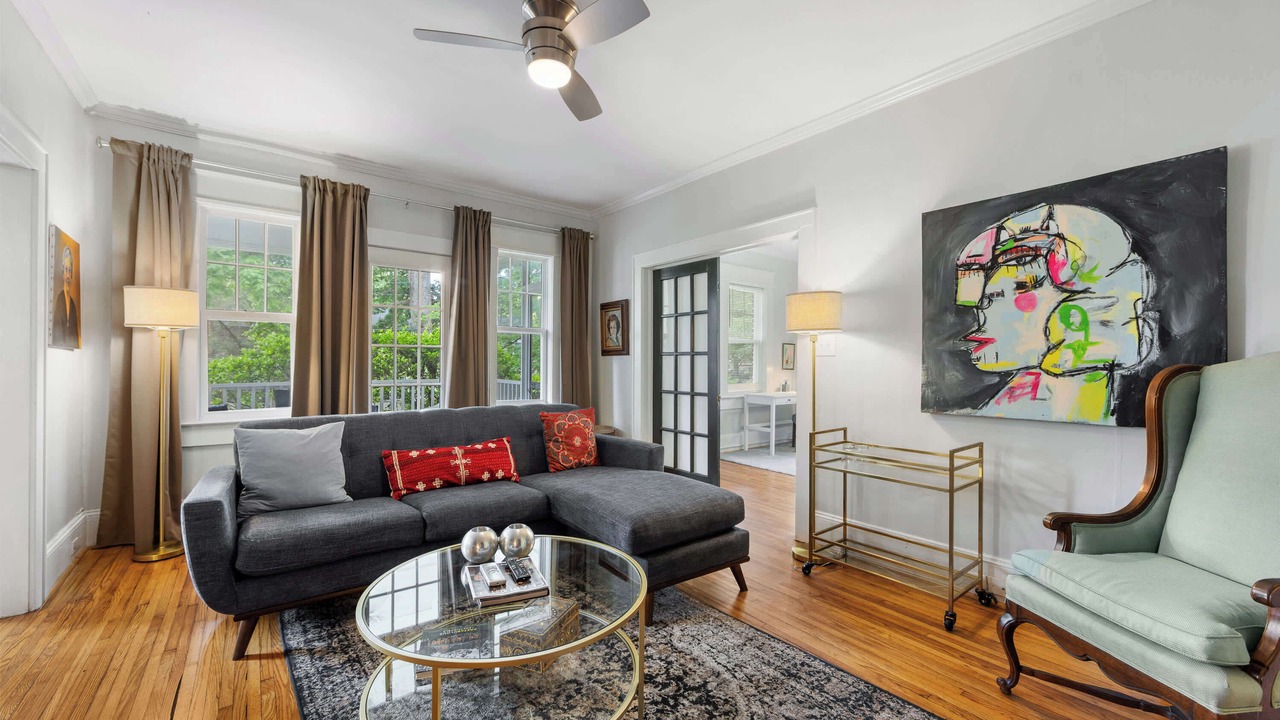 Photo of Livingroom in Dilworth