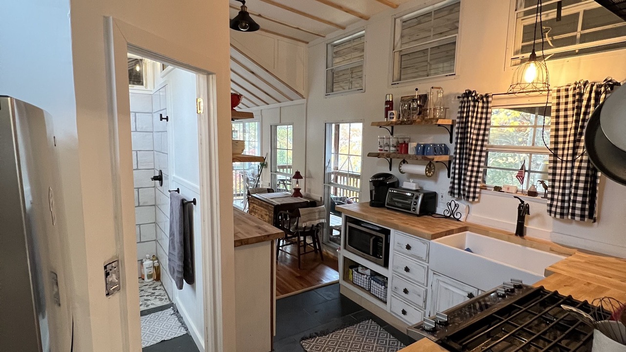 Photo of Kitchen in Lake Toxaway
