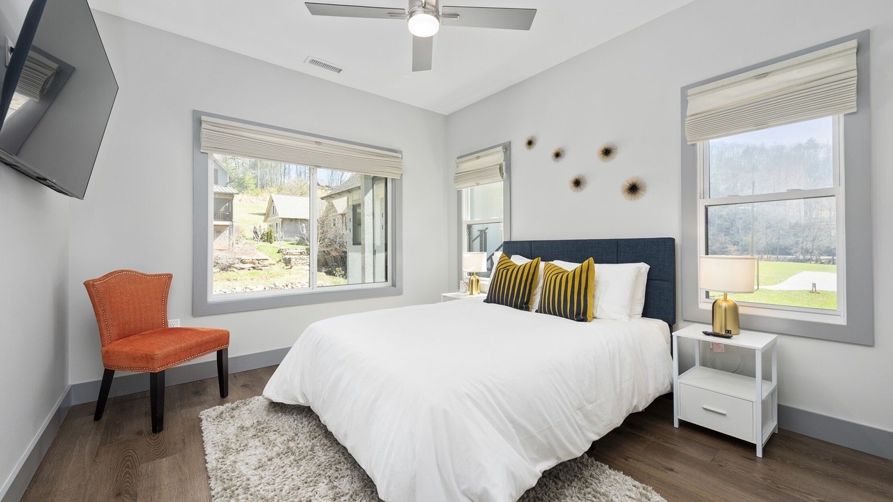 Photo of Bedroom in Cullowhee