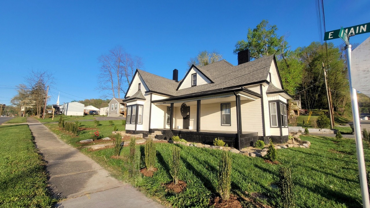 Photo of Outdoor in Old Fort