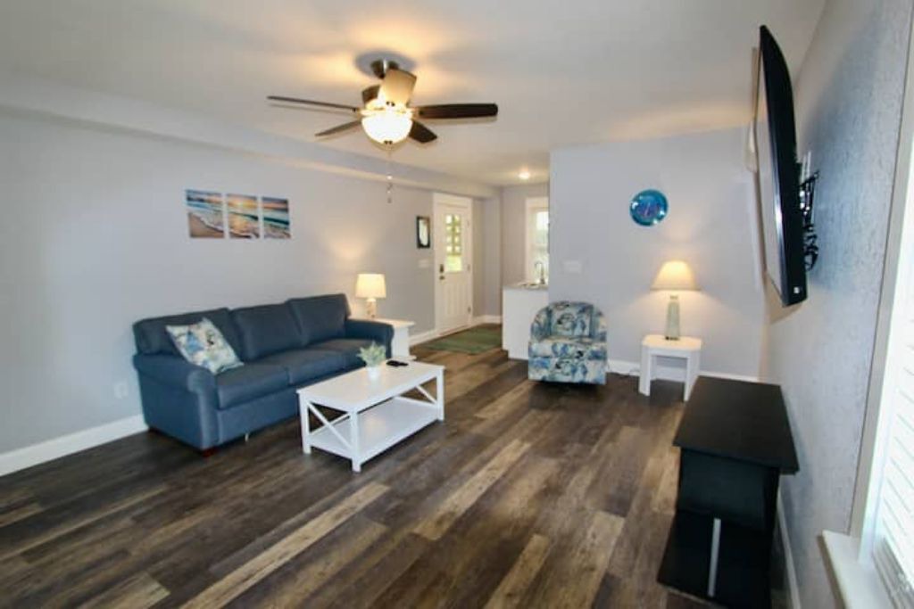 Photo of Livingroom in Colington
