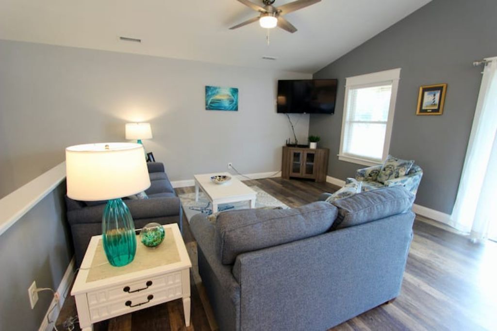 Photo of Livingroom in Colington