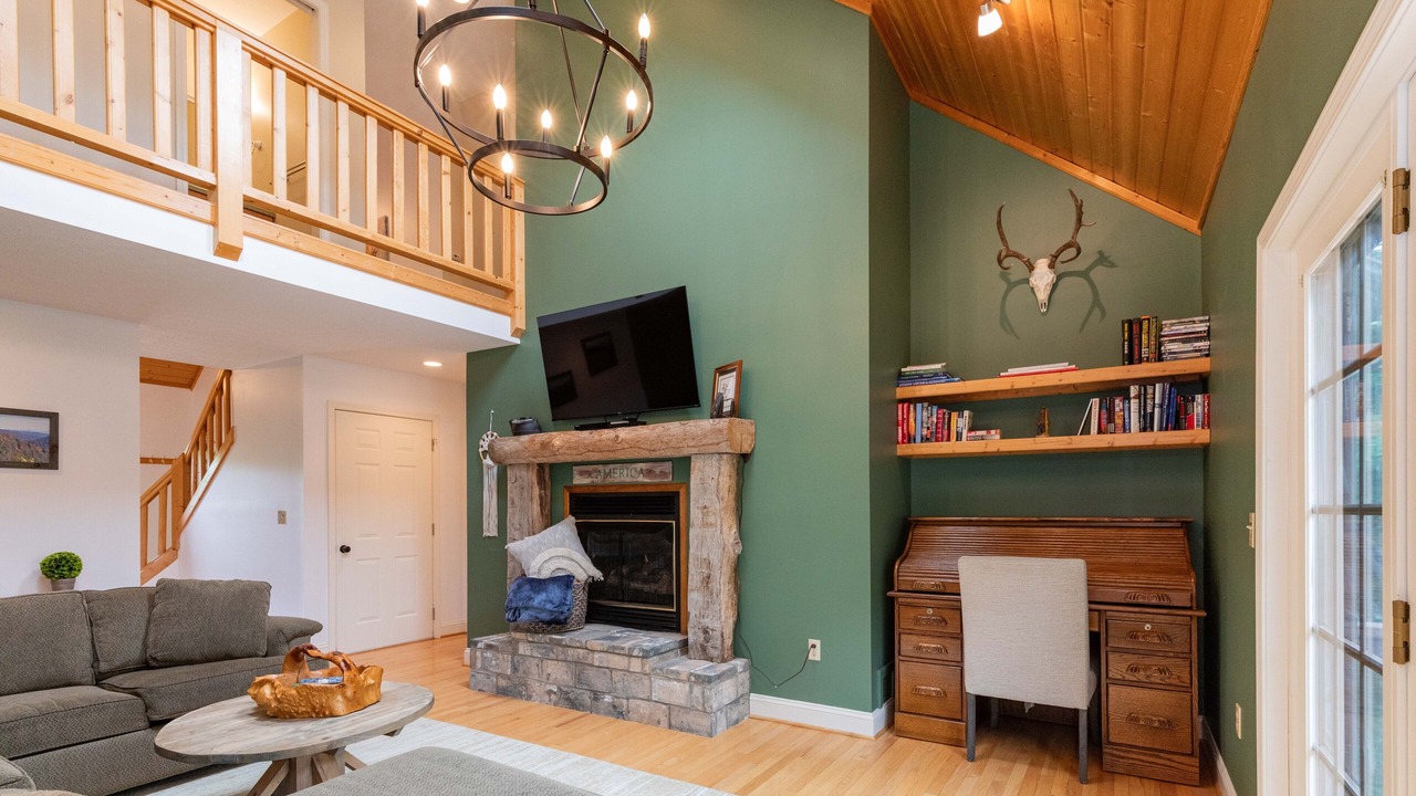 Photo of Bedroom in Valley Creek Run