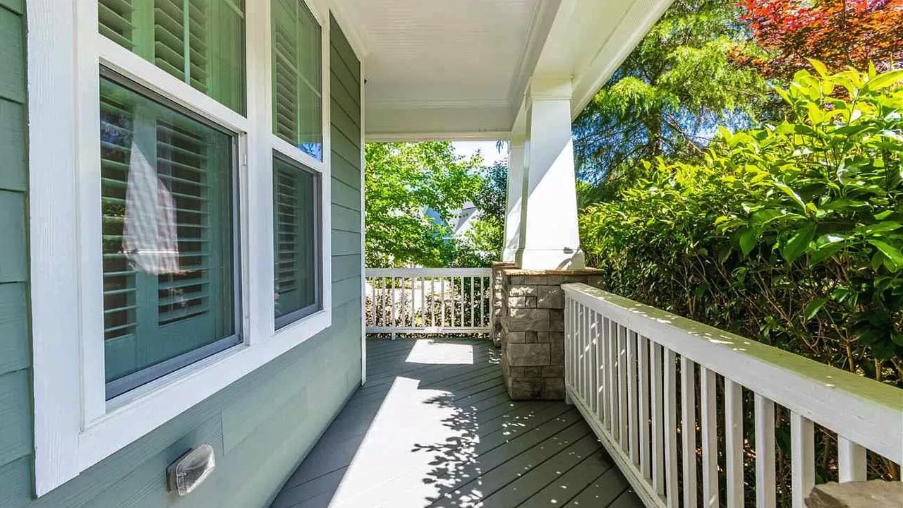Photo of Patio Balcony in Kipling