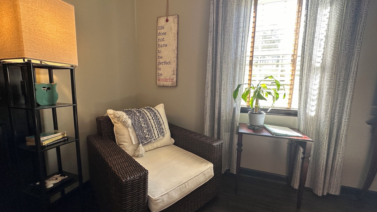 Photo of Livingroom in Northeast Raleigh