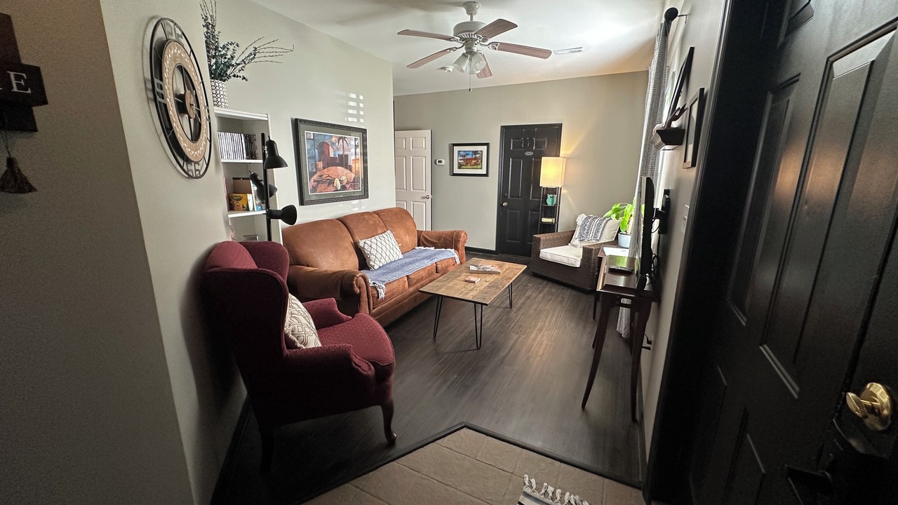 Photo of Livingroom in Northeast Raleigh