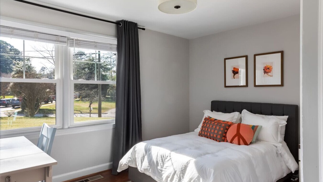 Photo of Bedroom in Ridgewood