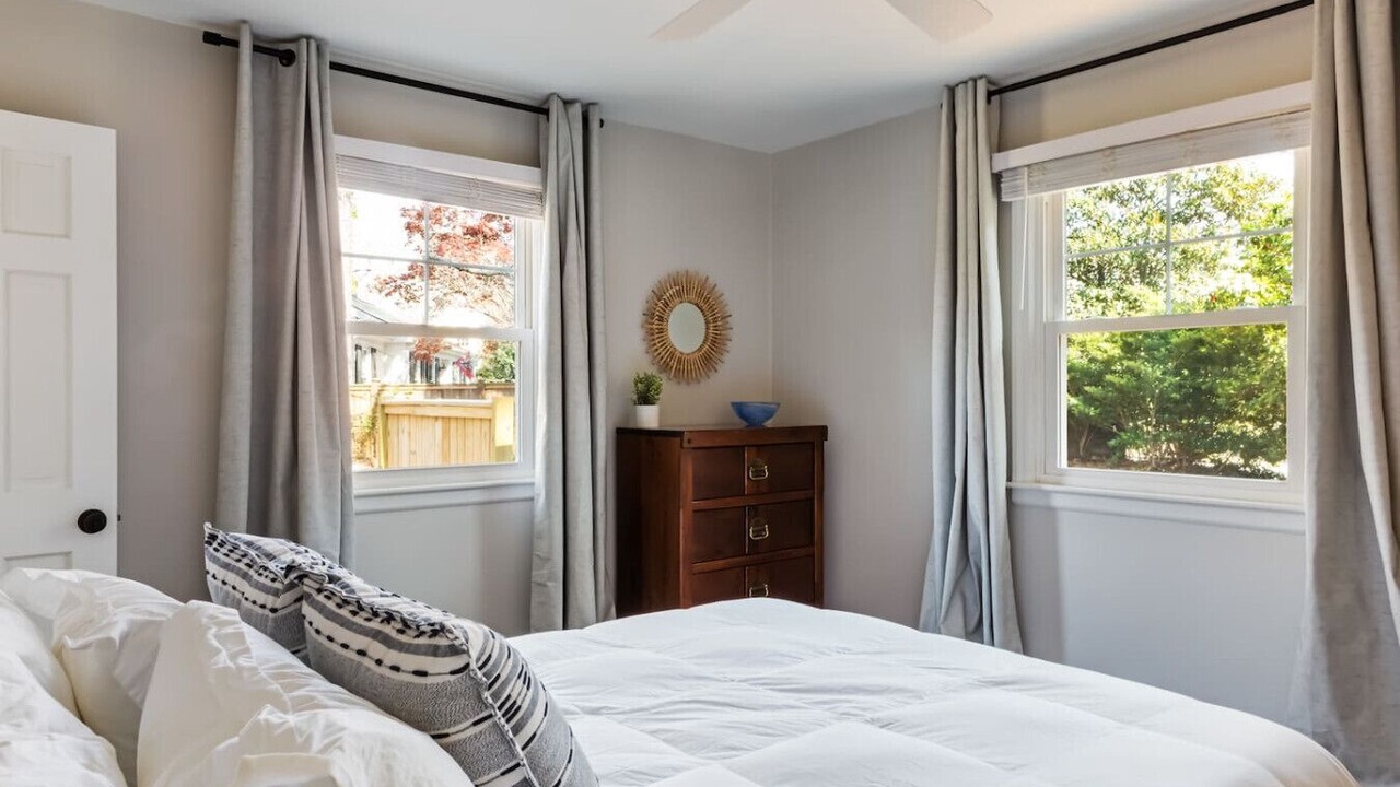 Photo of Bedroom in Ridgewood