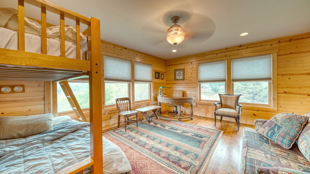 Photo of Bedroom in Warne