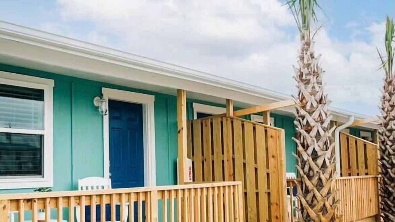 Photo of Others in Surf City