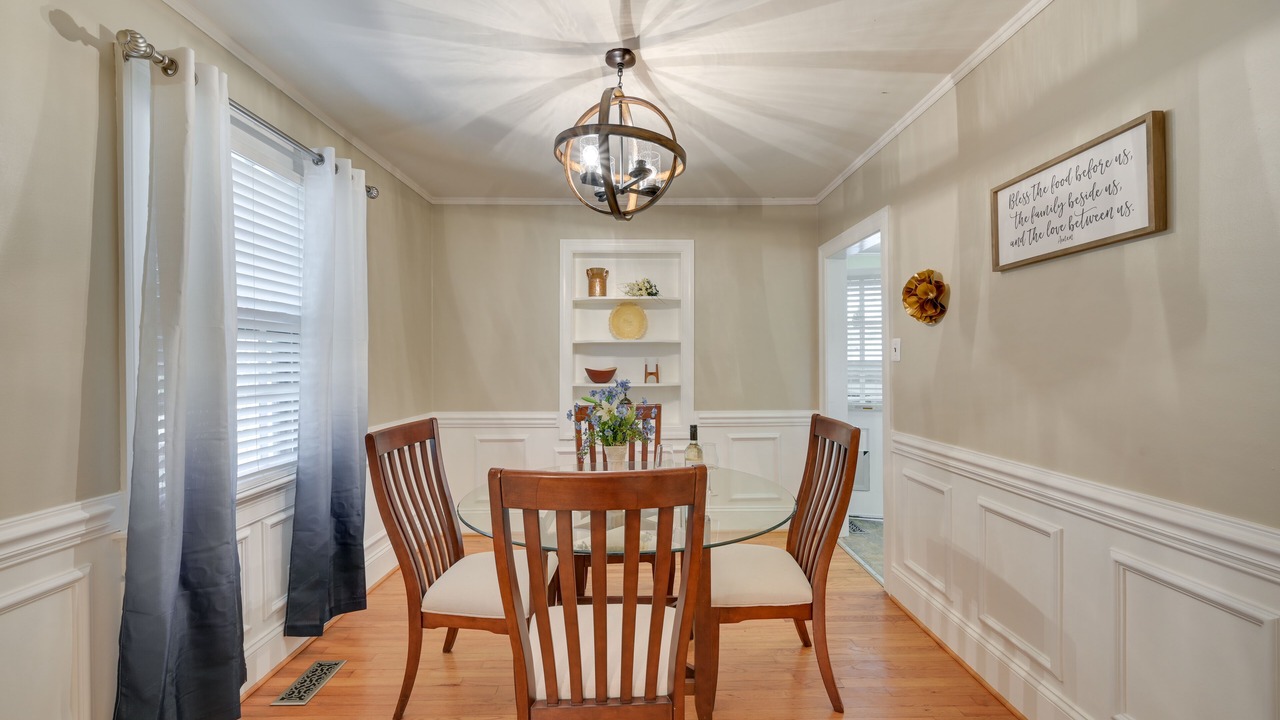 Photo of Livingroom in Goldsboro