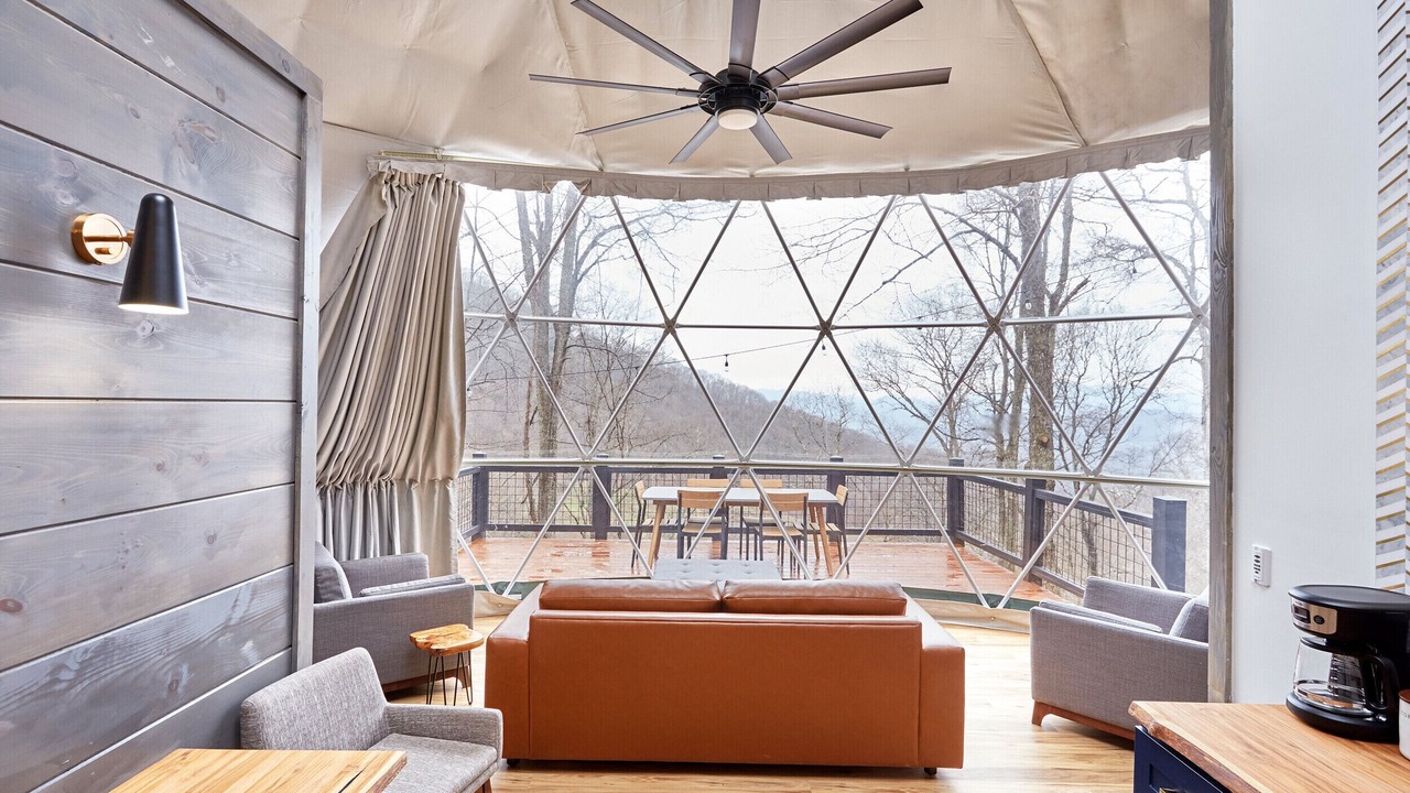 Photo of Livingroom in Canton
