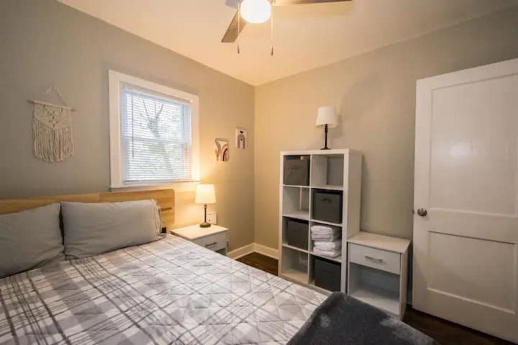 Photo of Bedroom in Hendersonville