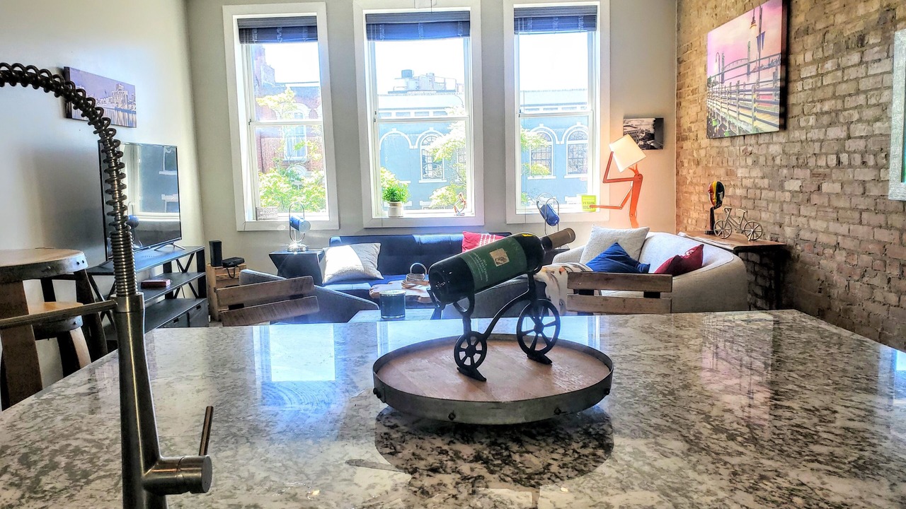 Photo of Livingroom in Wilmington Historic District