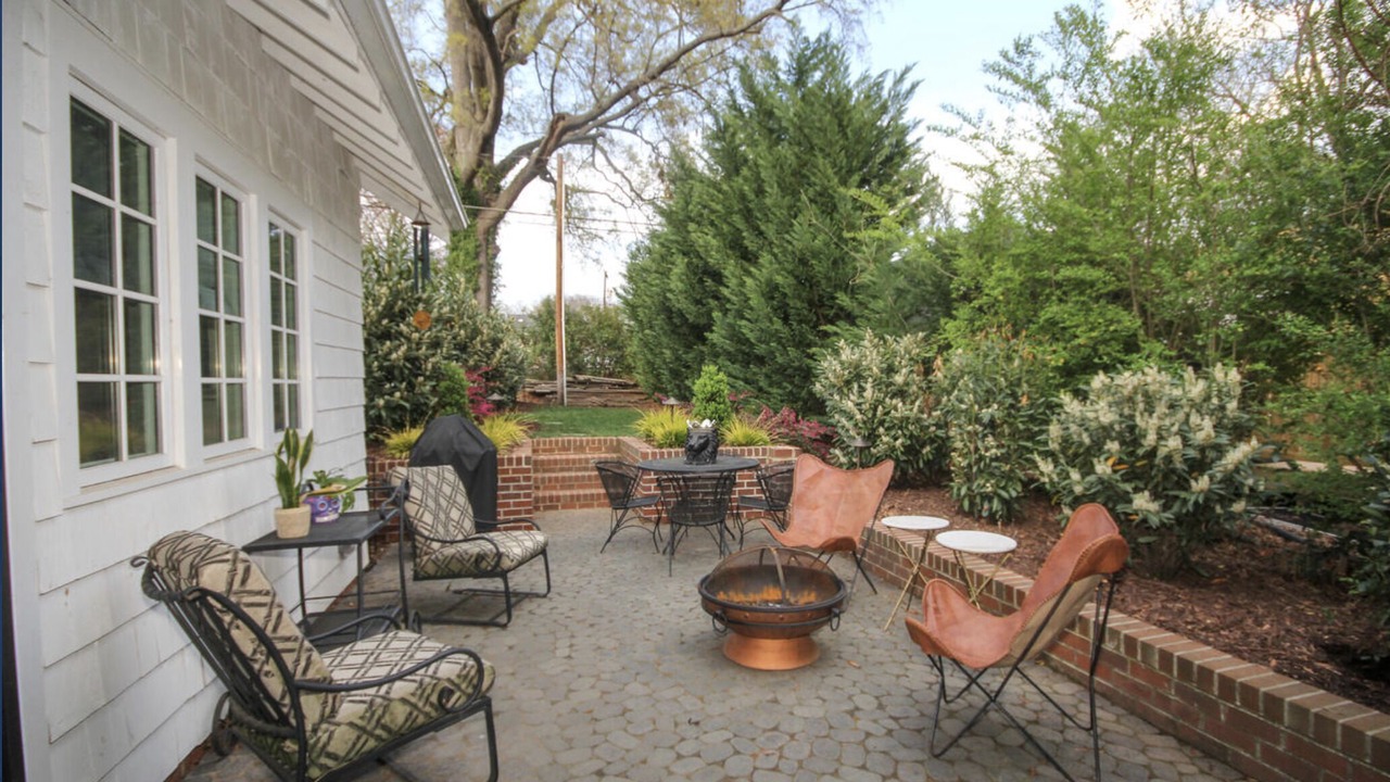 Photo of Outdoor in Dilworth