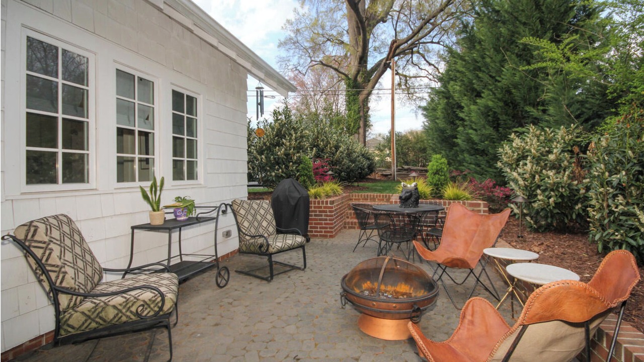 Photo of Outdoor in Dilworth