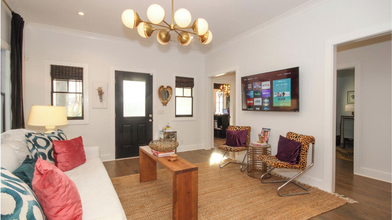 Photo of Livingroom in Dilworth