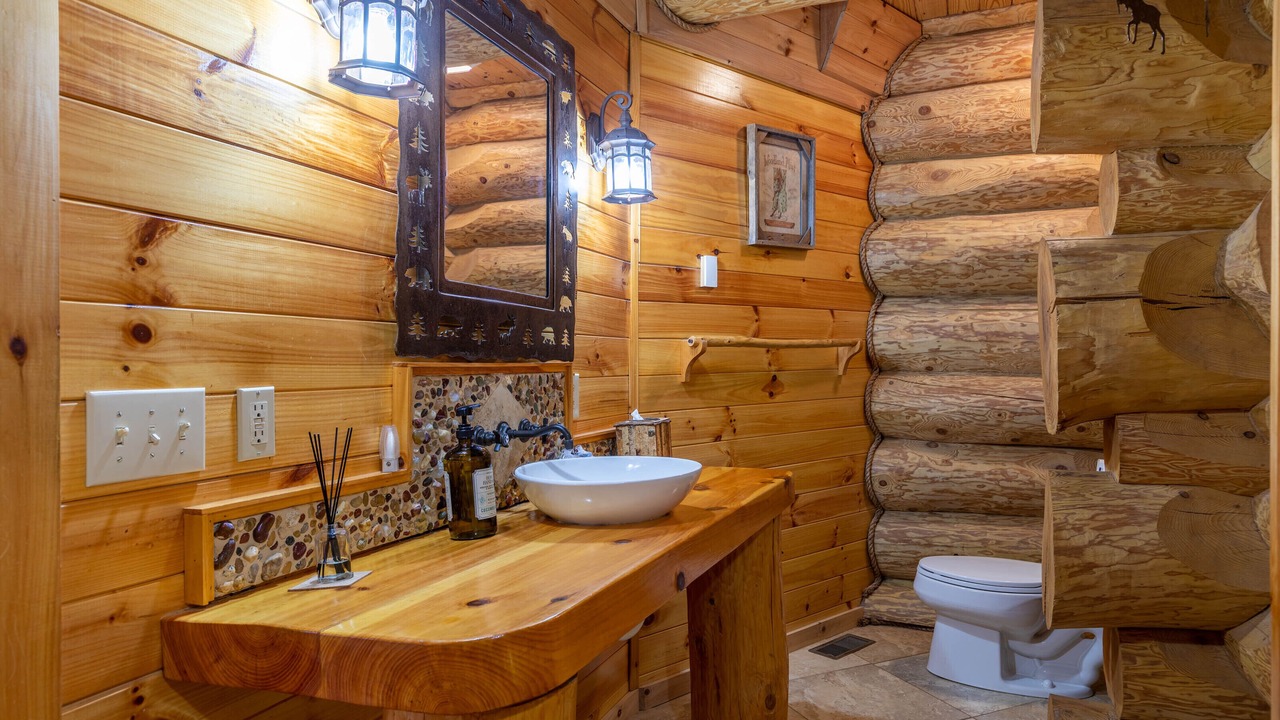 Photo of Bathroom in Creston