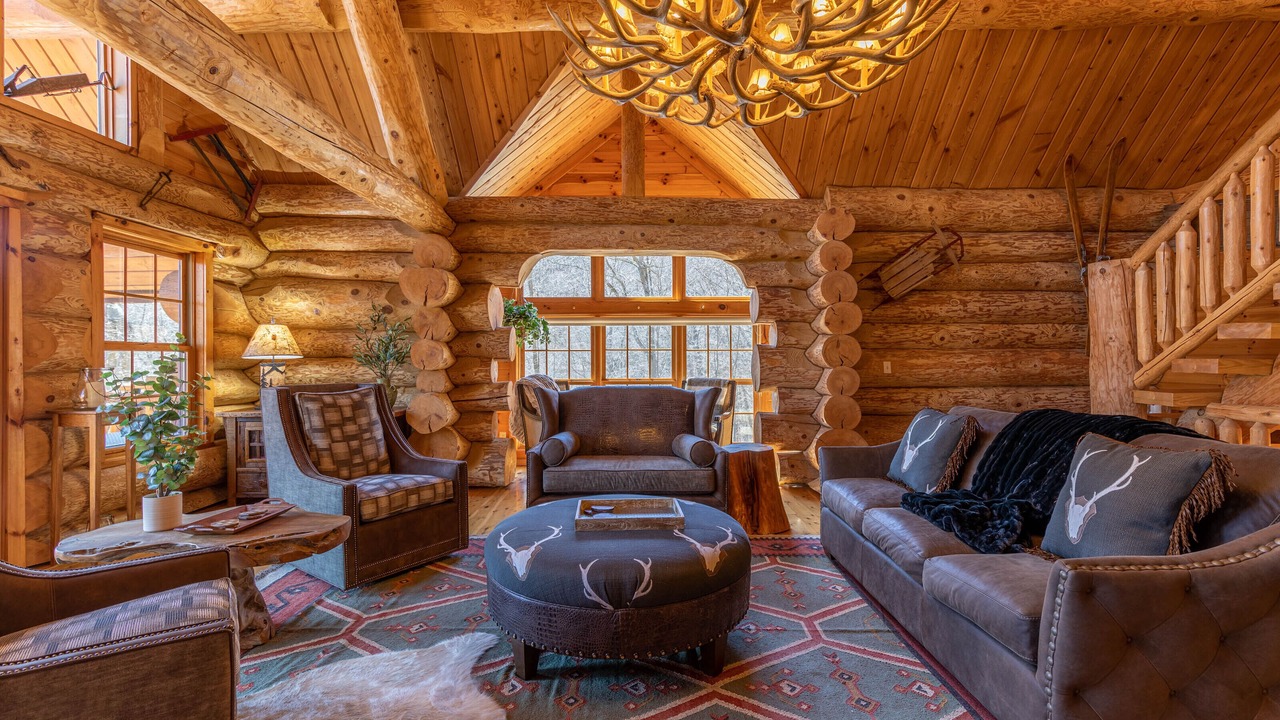 Photo of Livingroom in Creston