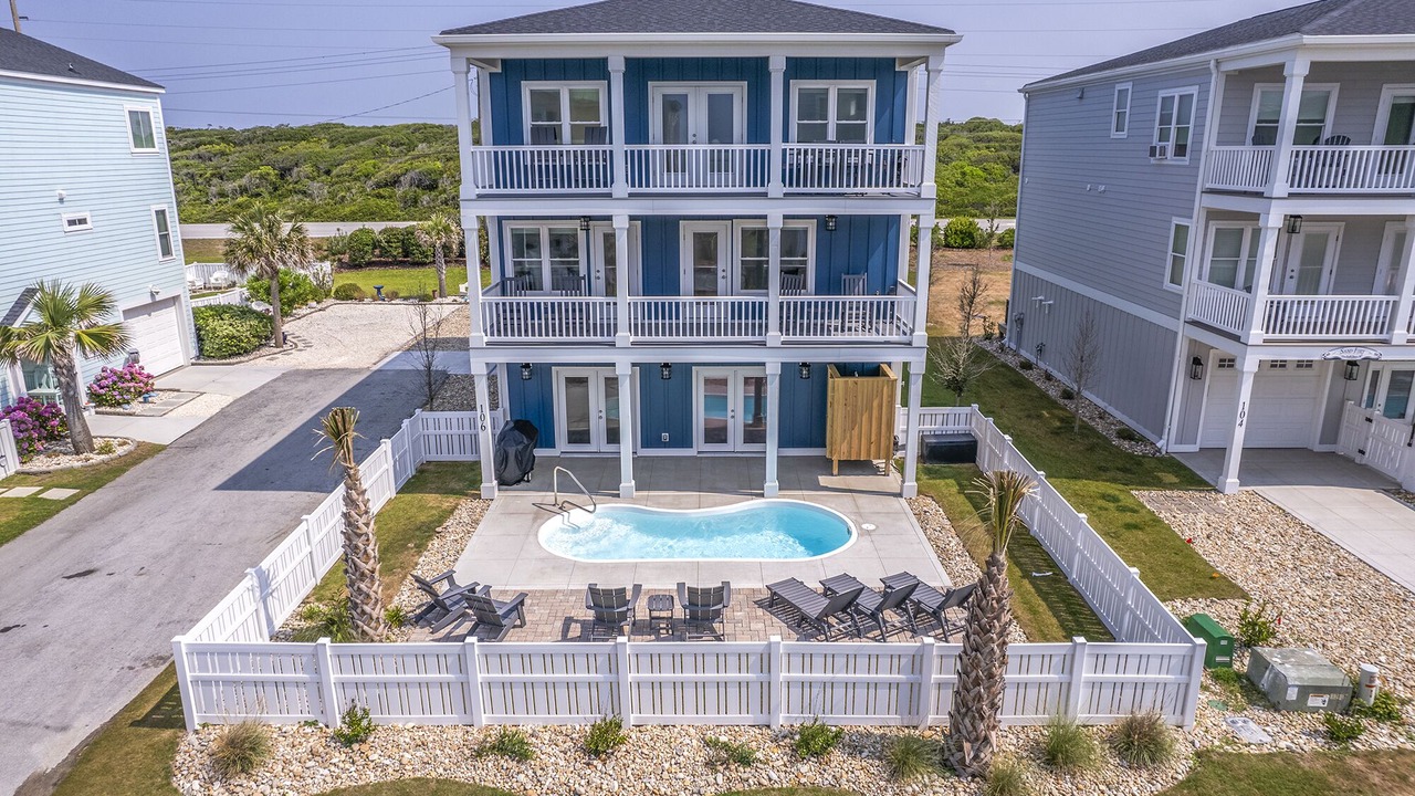 Photo of Outdoor in Pine Knoll Shores