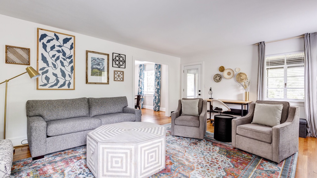 Photo of Livingroom in Winston - Salem