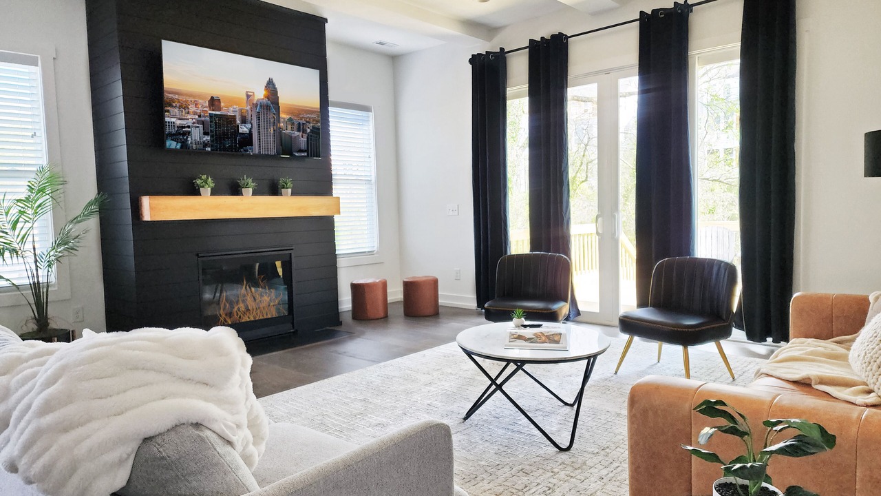 Photo of Livingroom in Charlotte