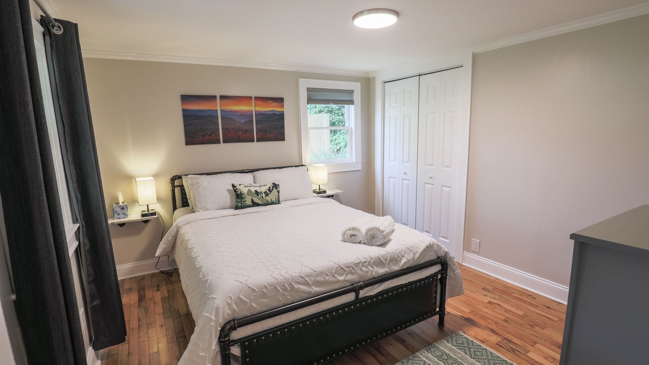 Photo of Bedroom in Fletcher