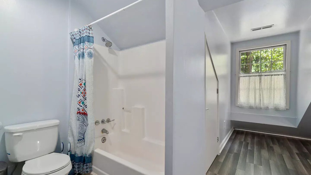 Photo of Bathroom in Lynn