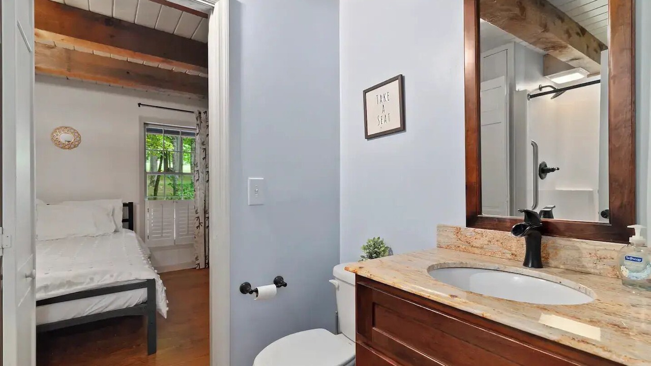 Photo of Bathroom in Lynn