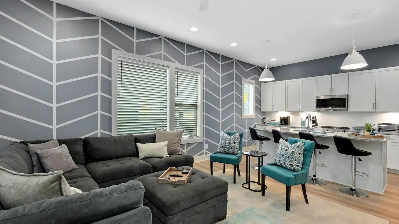 Photo of Livingroom in Talbot's Corner