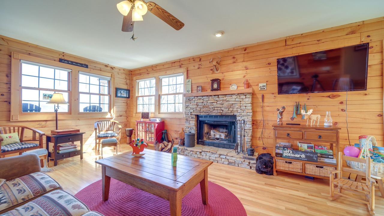 Photo of Livingroom in Settlers Ridge