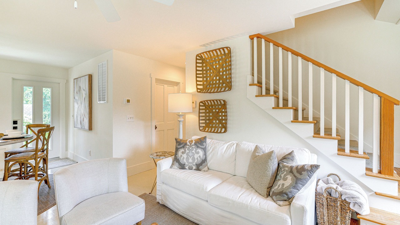 Photo of Livingroom in Manteo