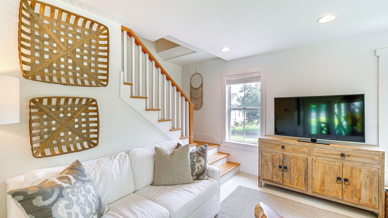 Photo of Livingroom in Manteo