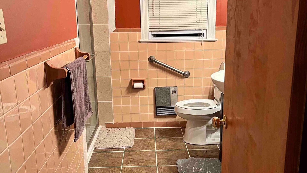 Photo of Bathroom in Goldsboro